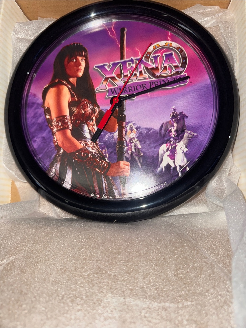 Xena Warrior Princess1997 Wall Clock - Retro 90s Lucy Lawless Collectible In Box